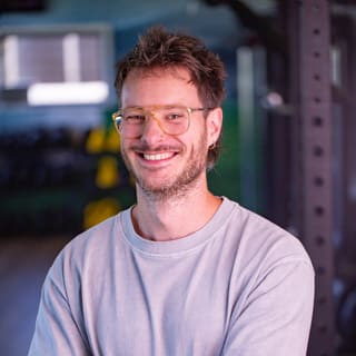 Elze, trainer bij Suikergym